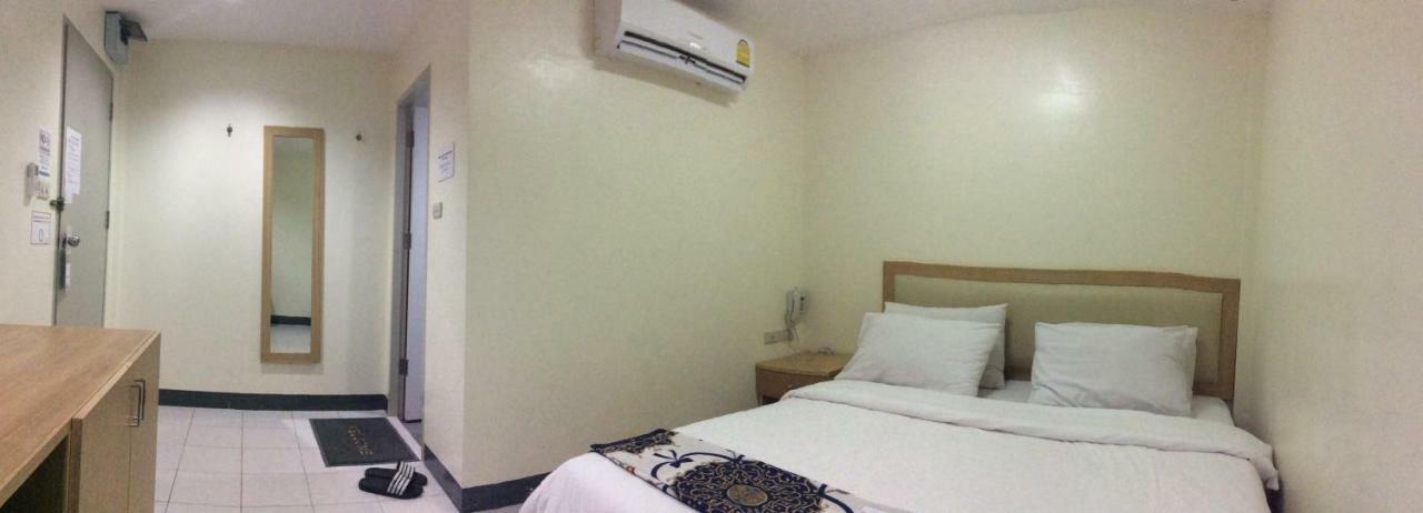 Nana Best Inn Bangkok Eksteriør bilde